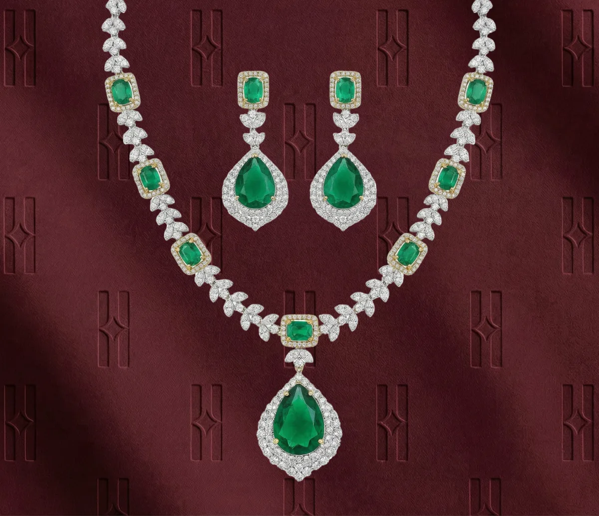 The Noor-e-Falak Zircon Silver Kanti Set